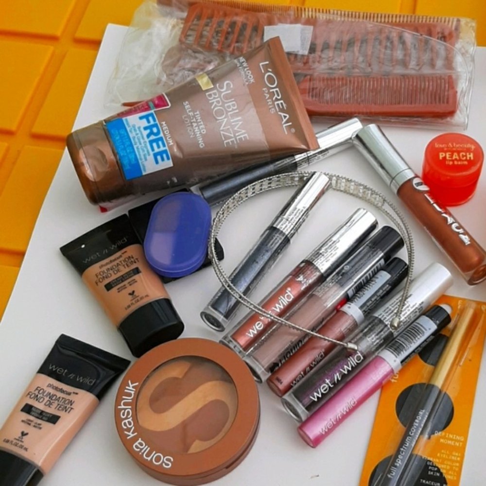 💖Lot of Wet n Wild Makeup💖